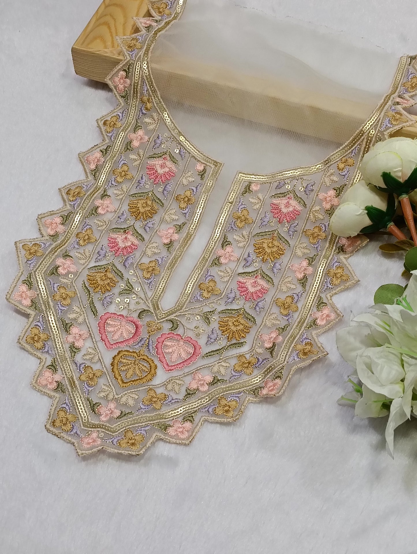 Embroidered Neck Patch Design NE1383