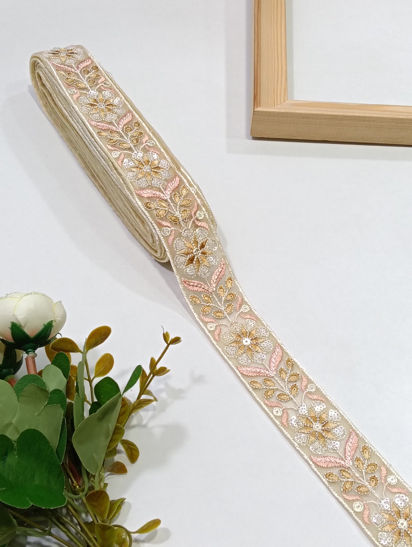 JA15099 Jari Border