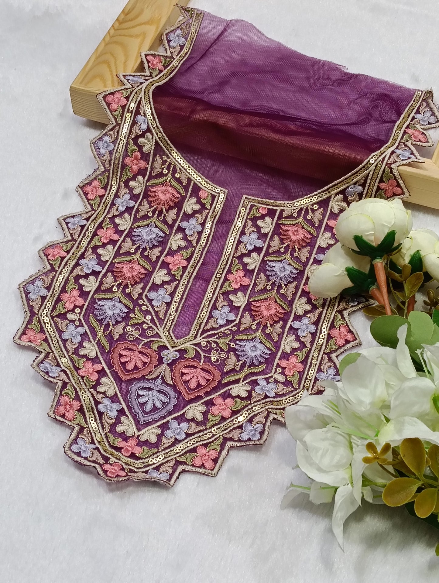 Embroidered Neck Patch Design NE1383