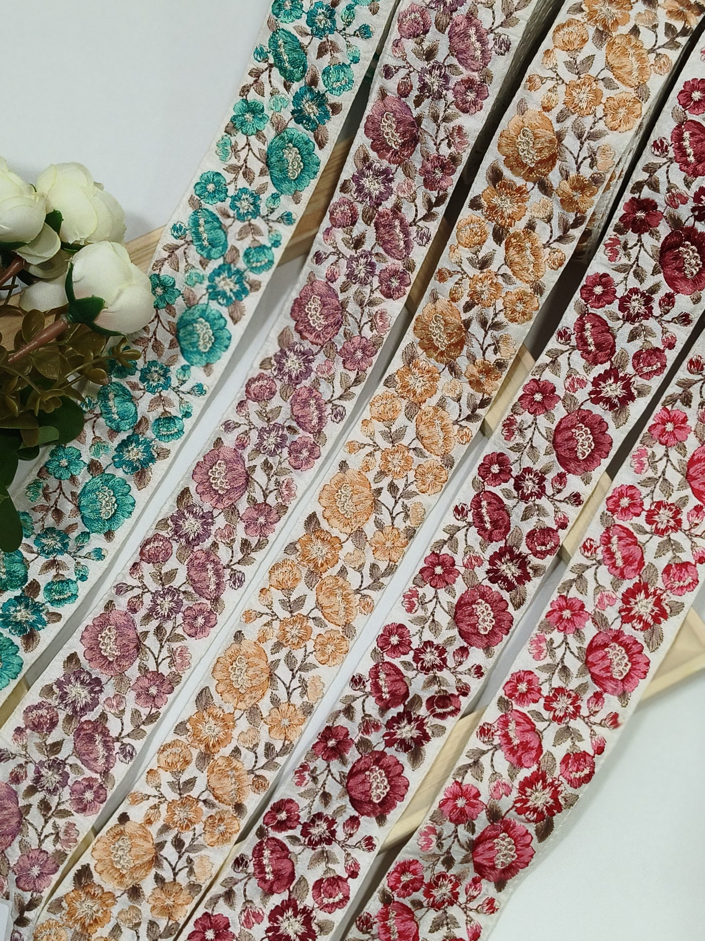 Embroidery Lace Jari Border JA14137