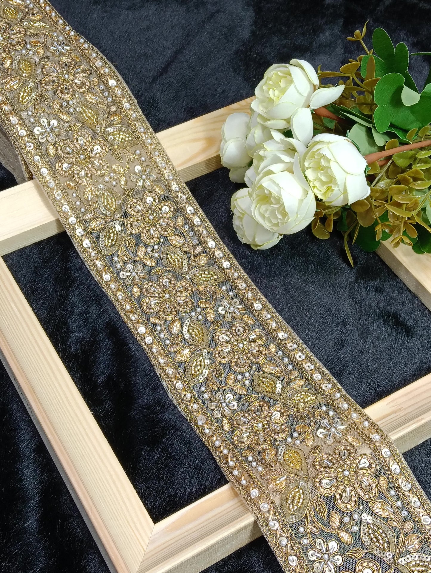 Machine Handwork Design – HA6079