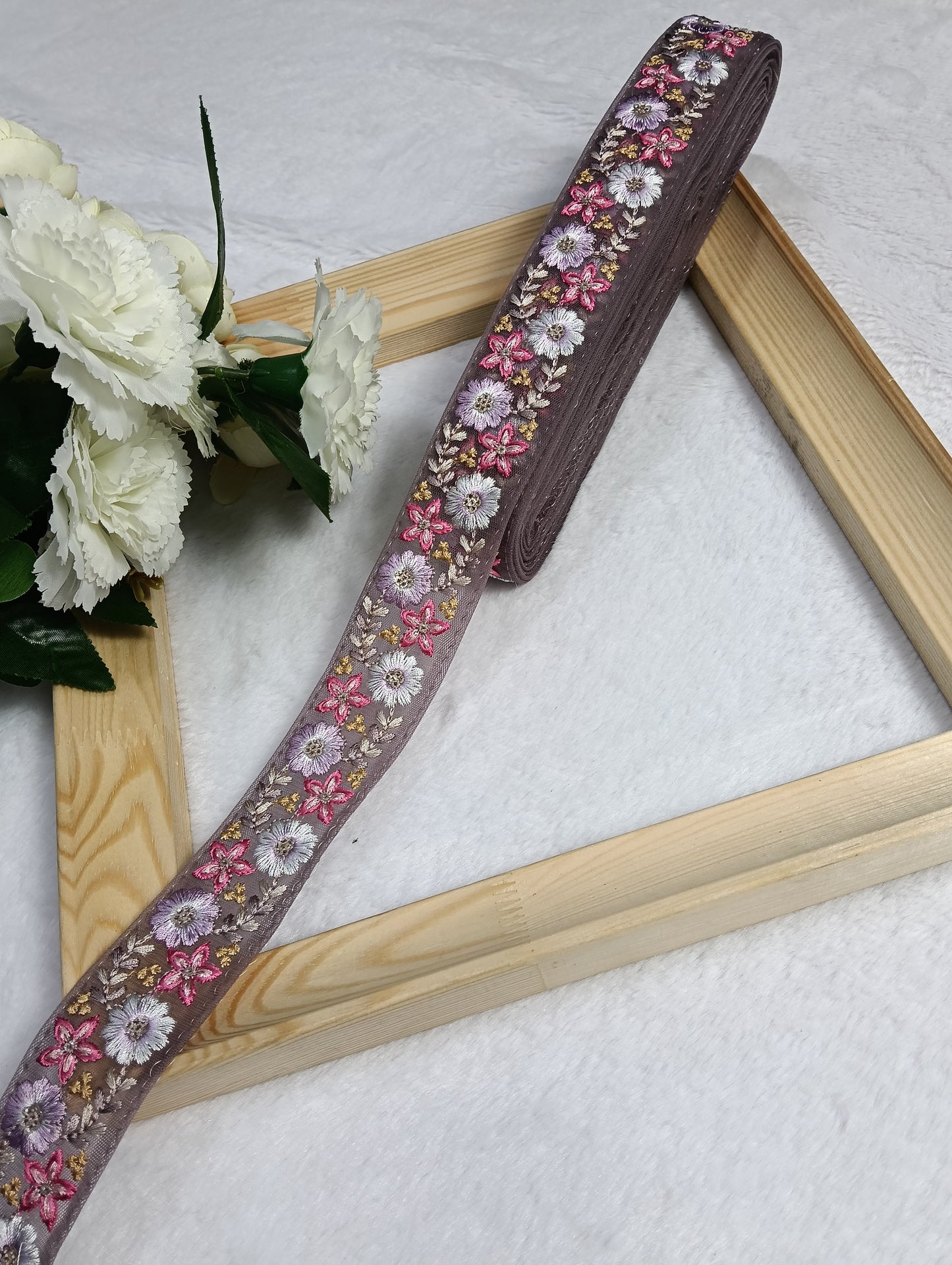 Embroidery Lace Jari Border JA14540