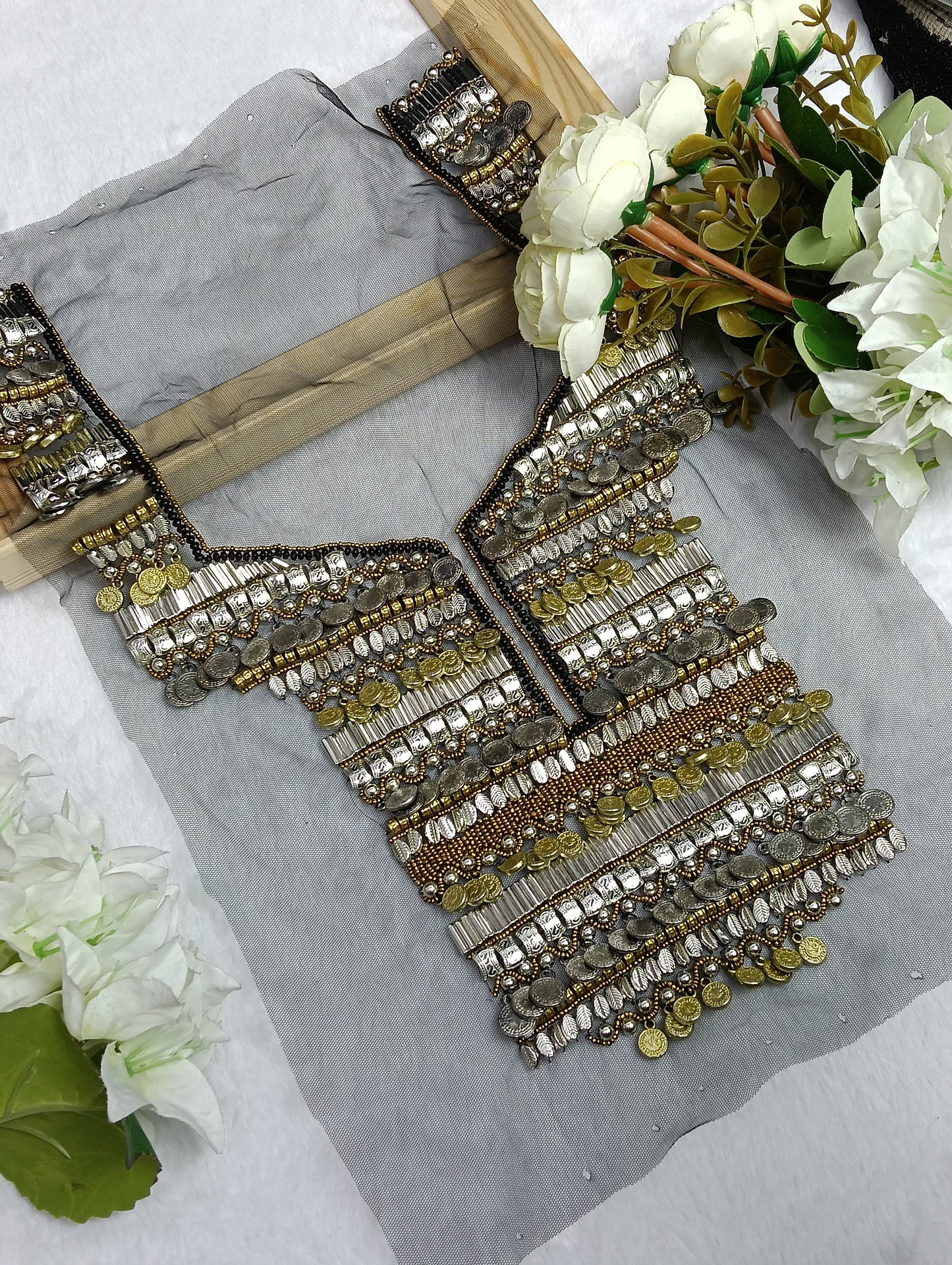 Embroidered Neck Patch Design NE1354