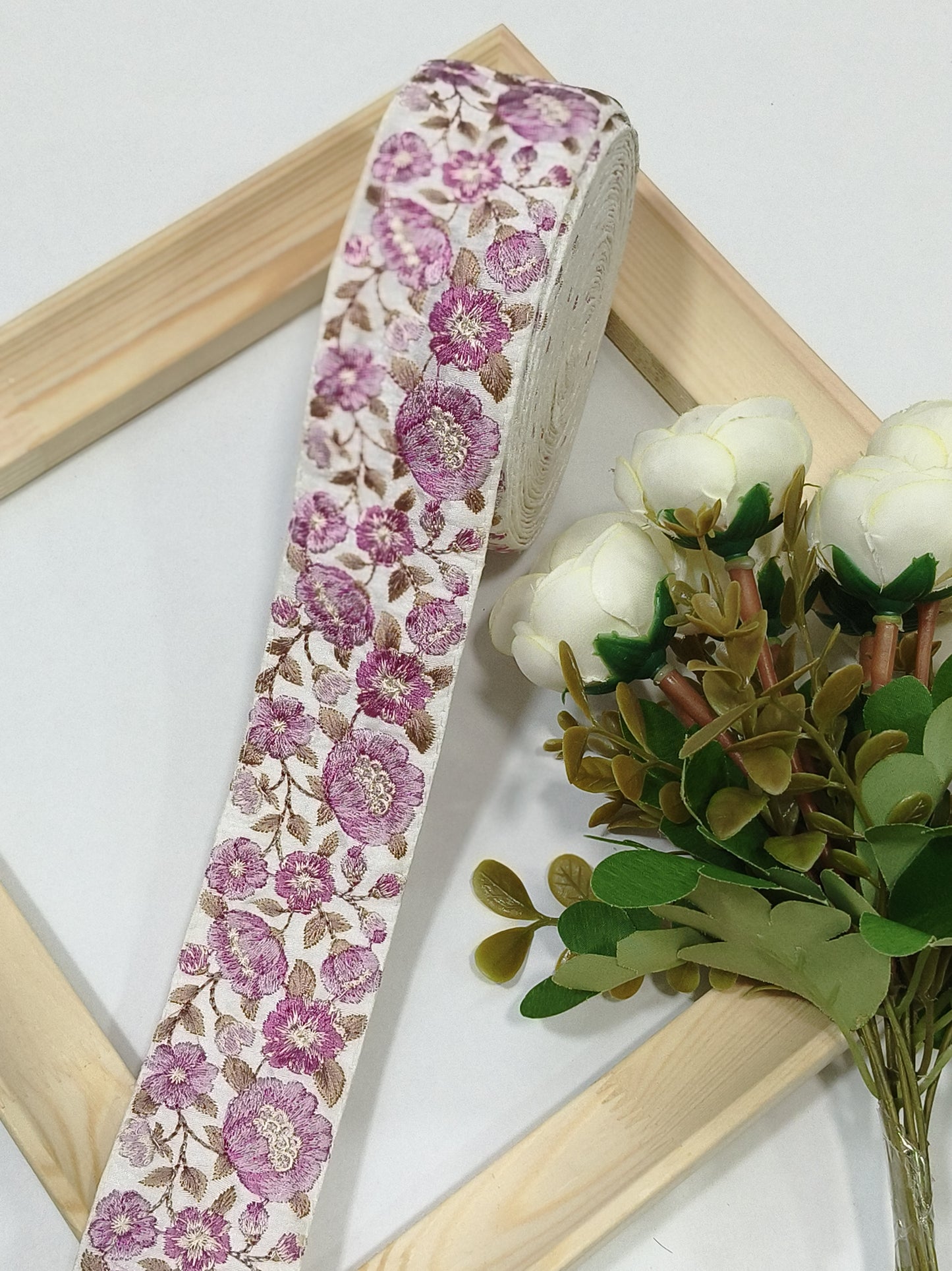 Embroidery Lace Jari Border JA14137