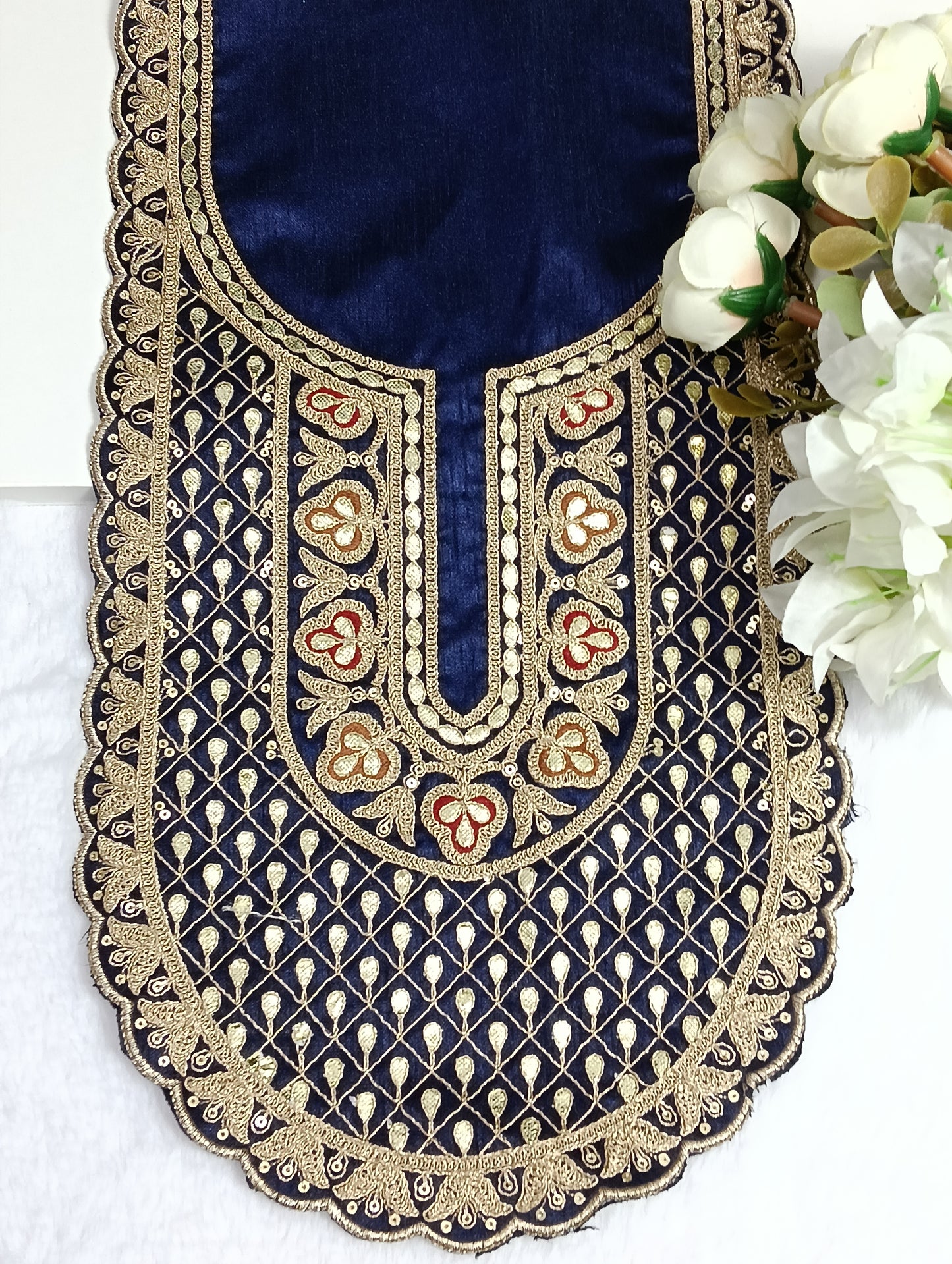 Embroidered Neck Patch Design NE1308