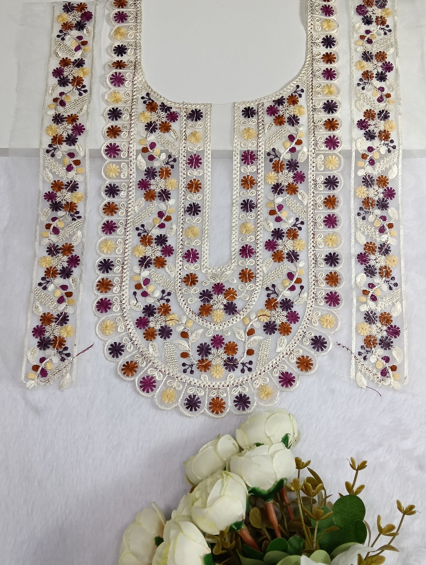 Embroidered Neck Patch Design NE1094