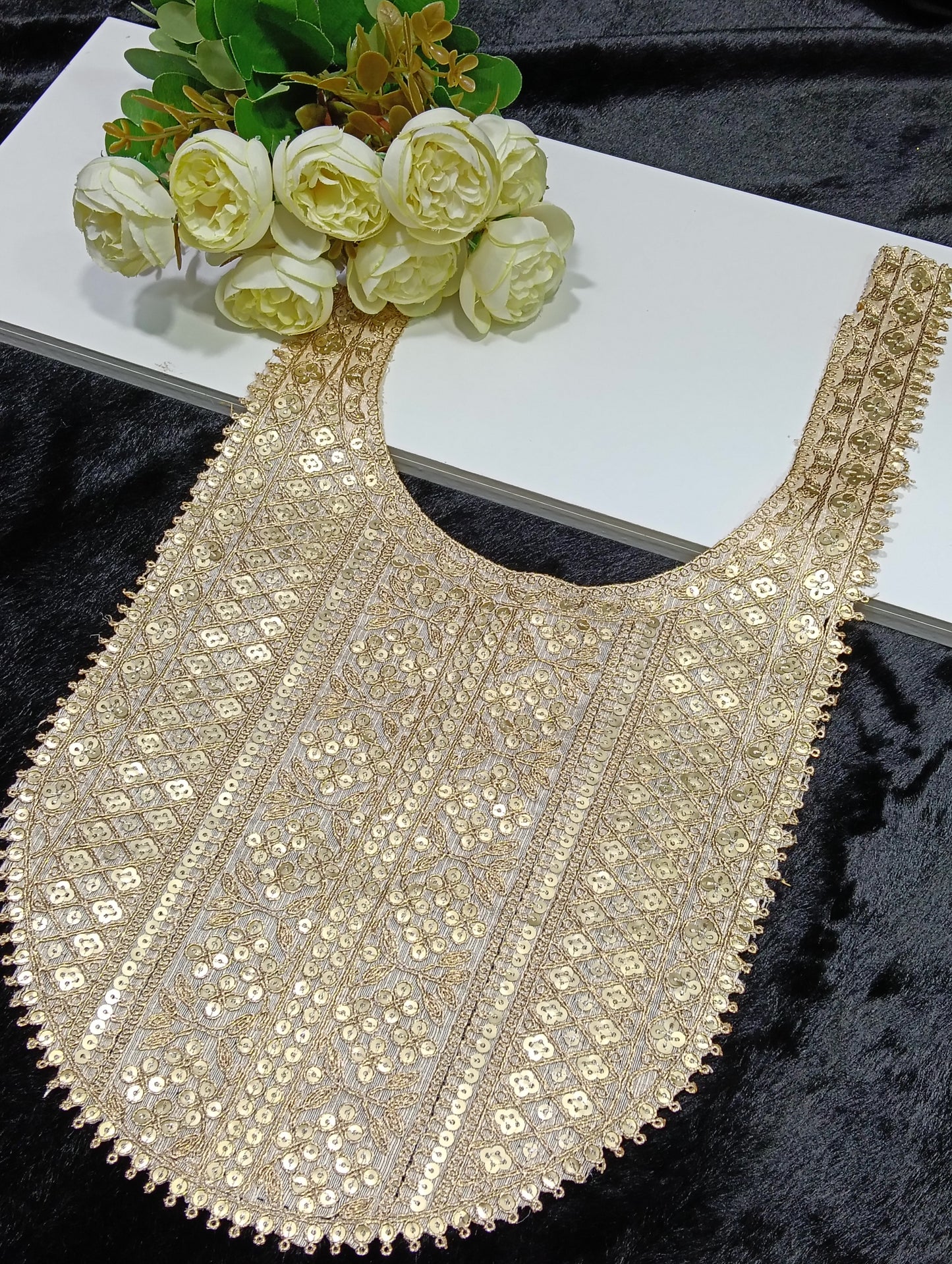 Embroidered Neck Patch Design NE132