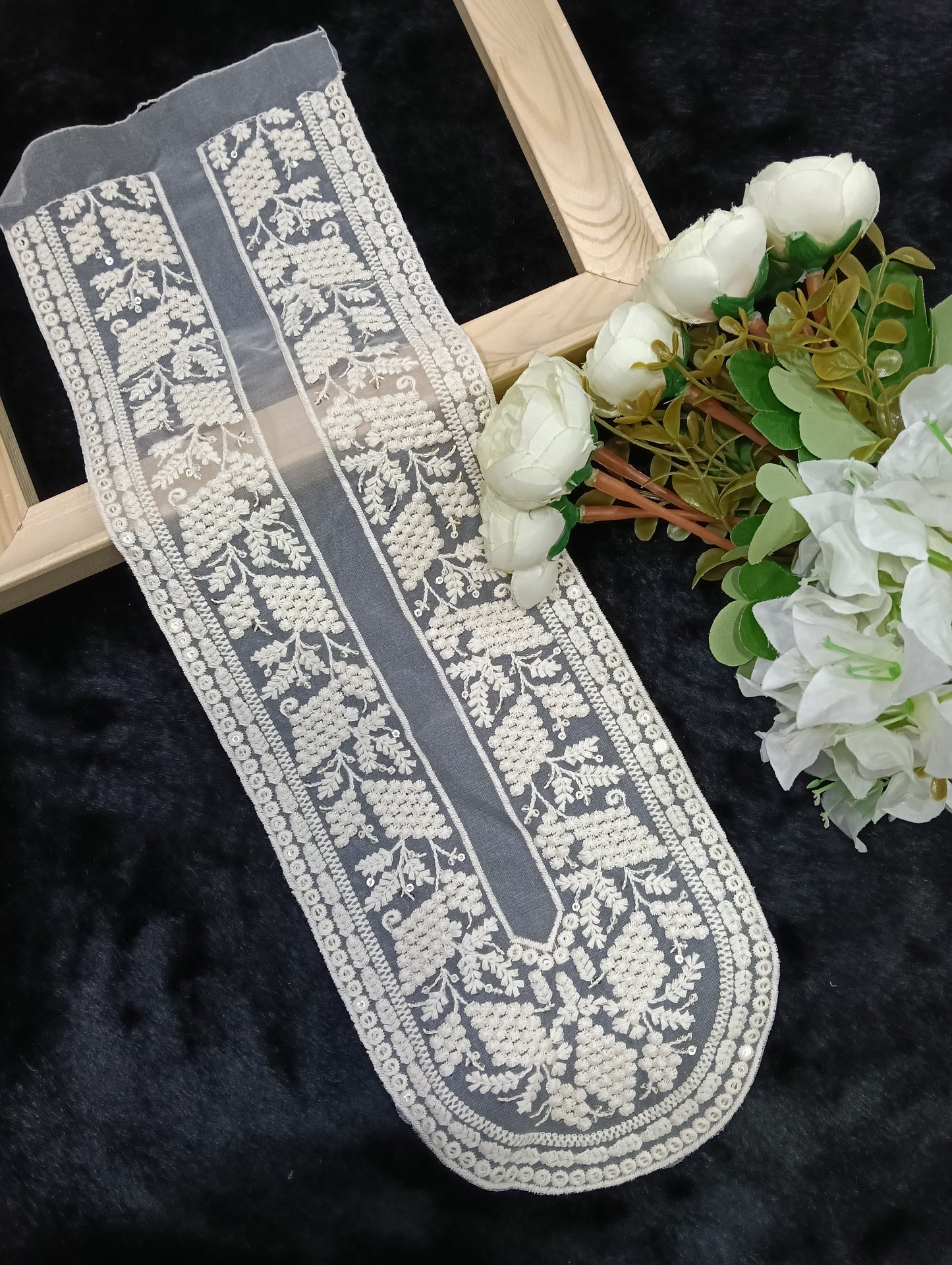 Embroidered Neck Patch Design NE851