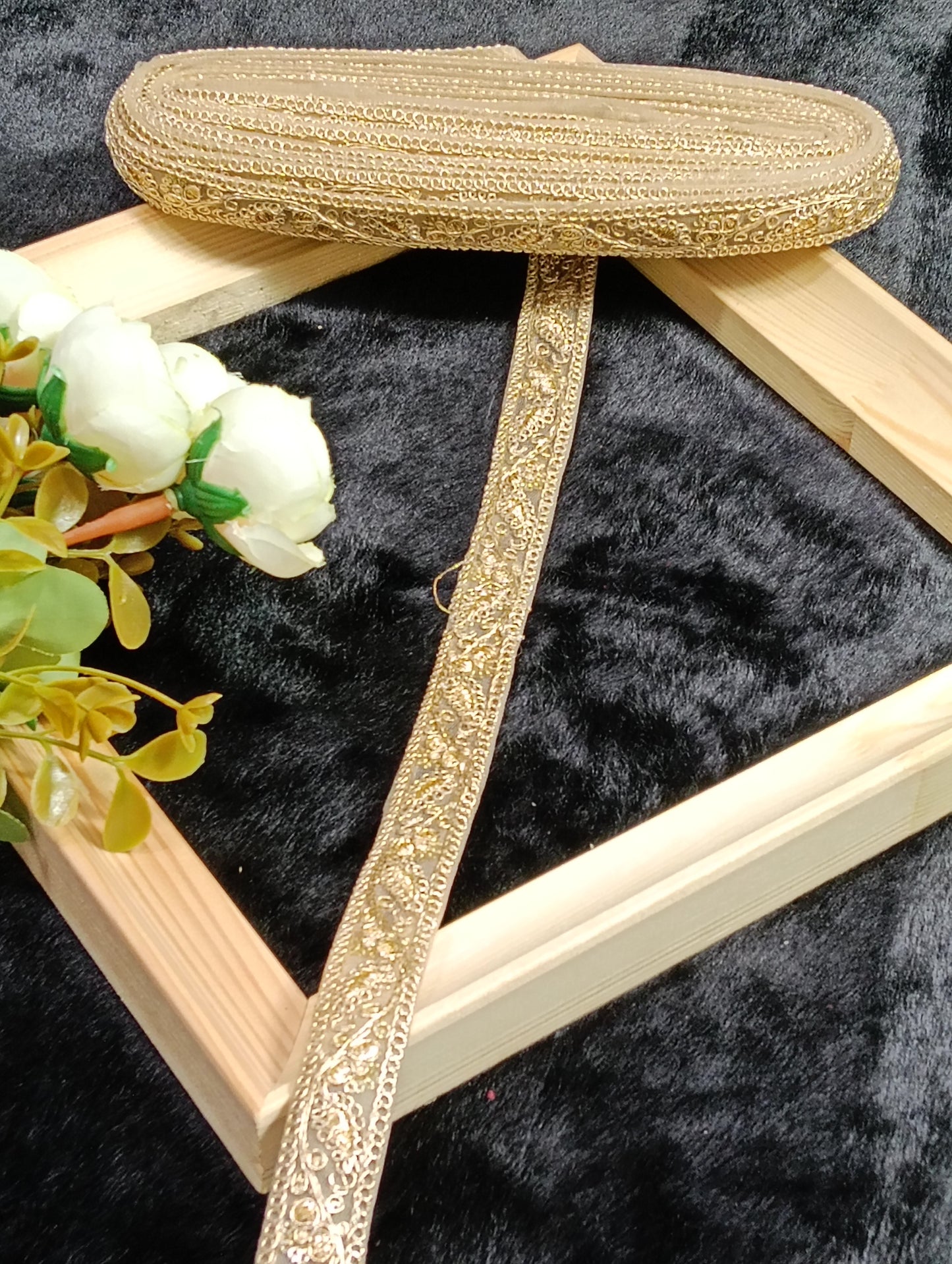 Embroidery Lace Jari Border JA14319