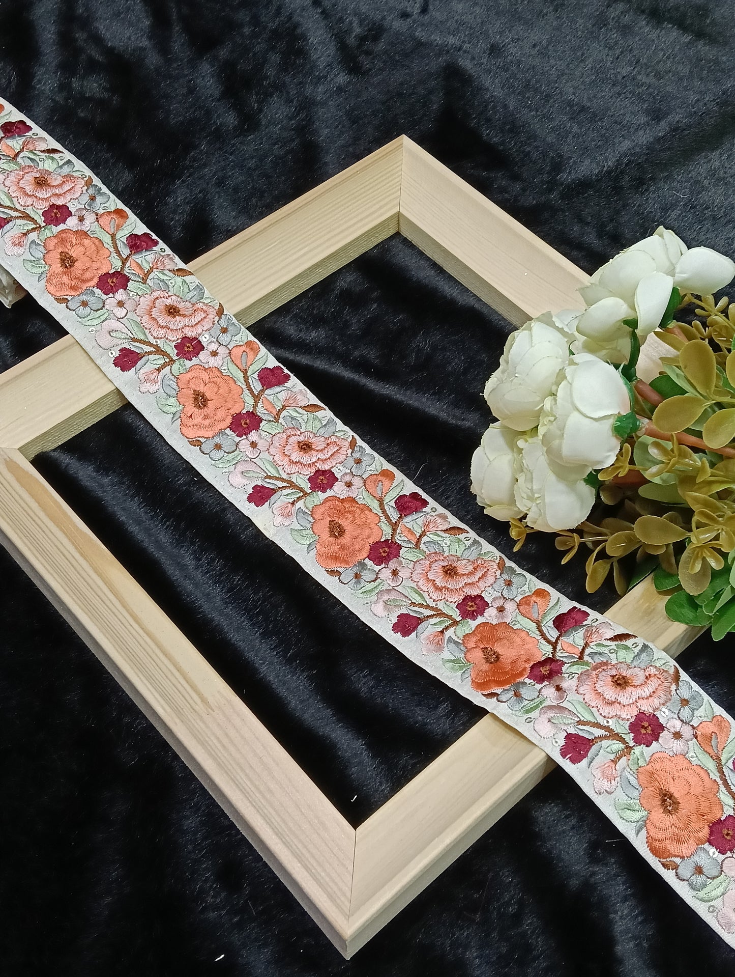 Embroidery Lace Jari Border JA14092