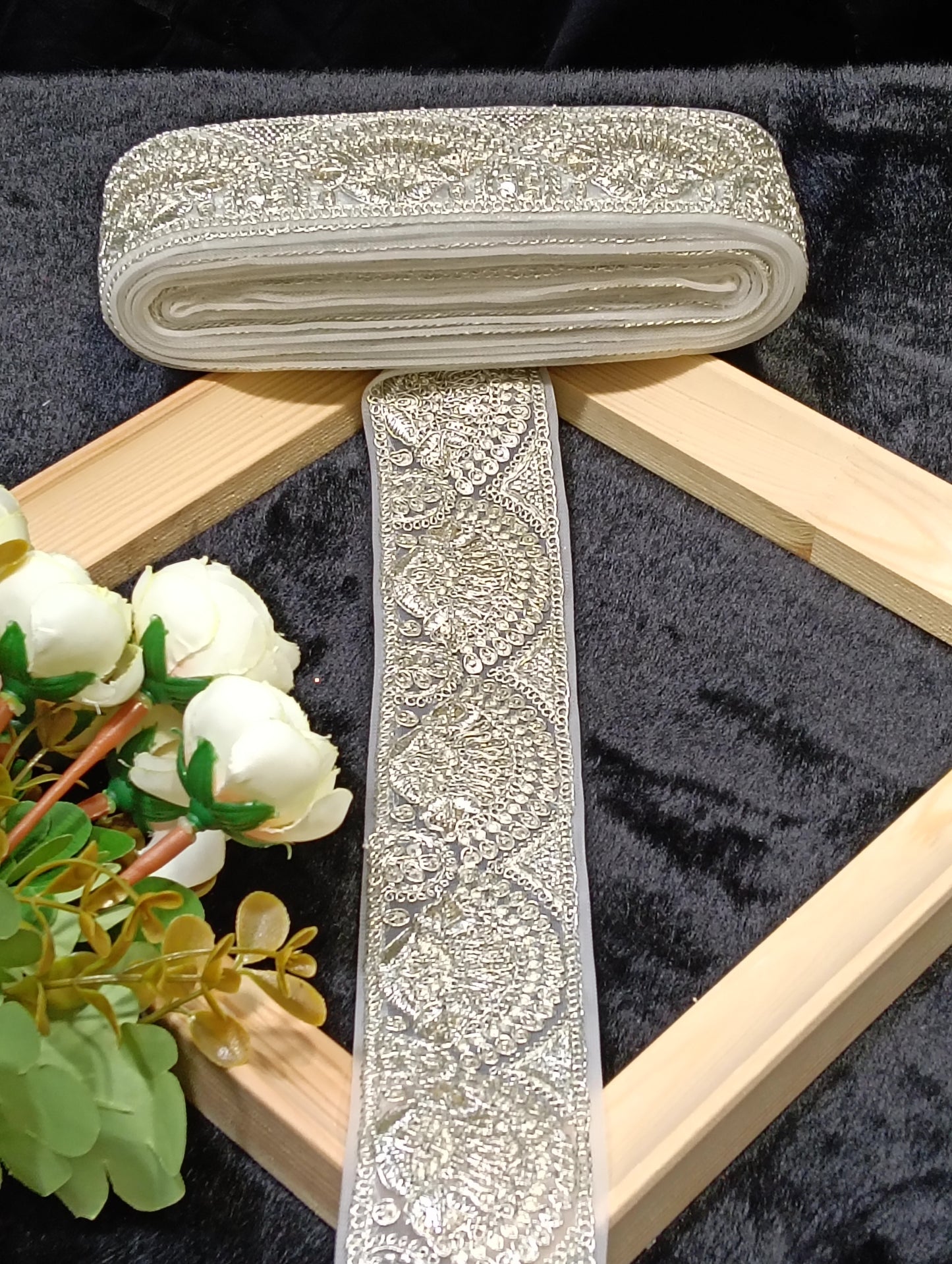 Embroidery Lace Jari Border JA14318