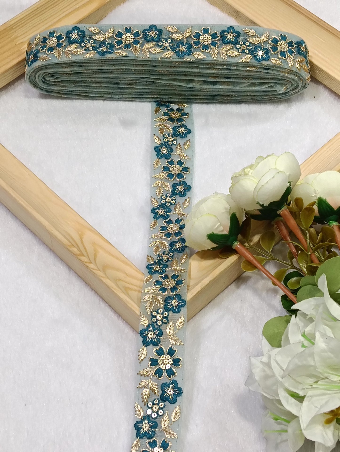 Embroidery Lace Jari Border JA14725