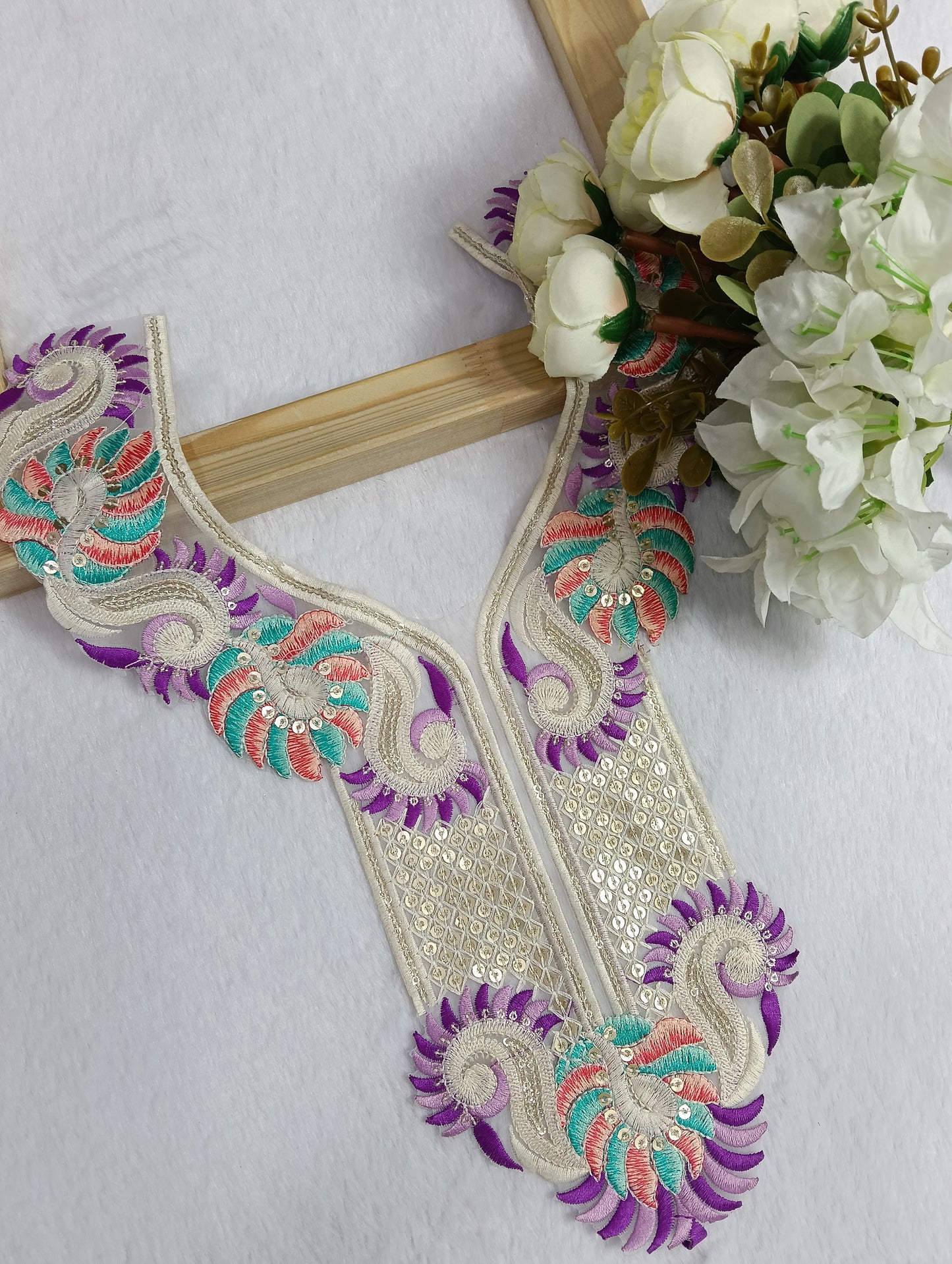 Embroidered Neck Patch Design NE1051