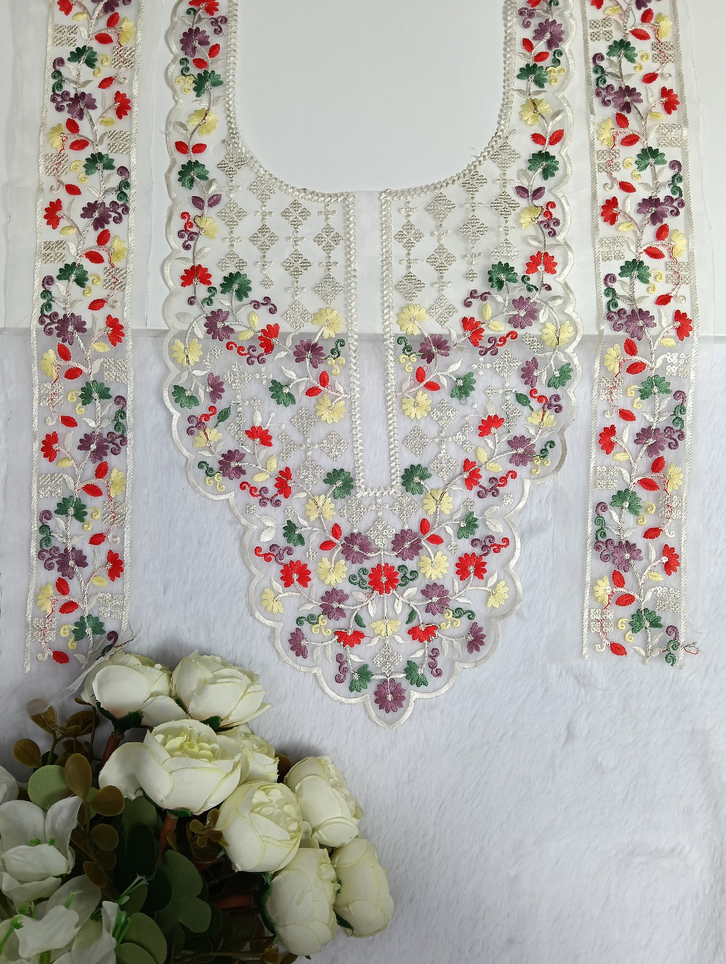 Embroidered Neck Patch Design NE1095