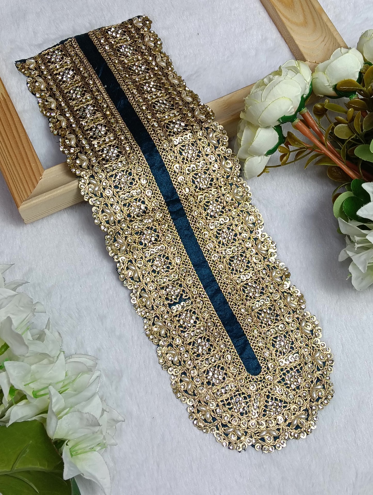Embroidered Neck Patch Design NE1348