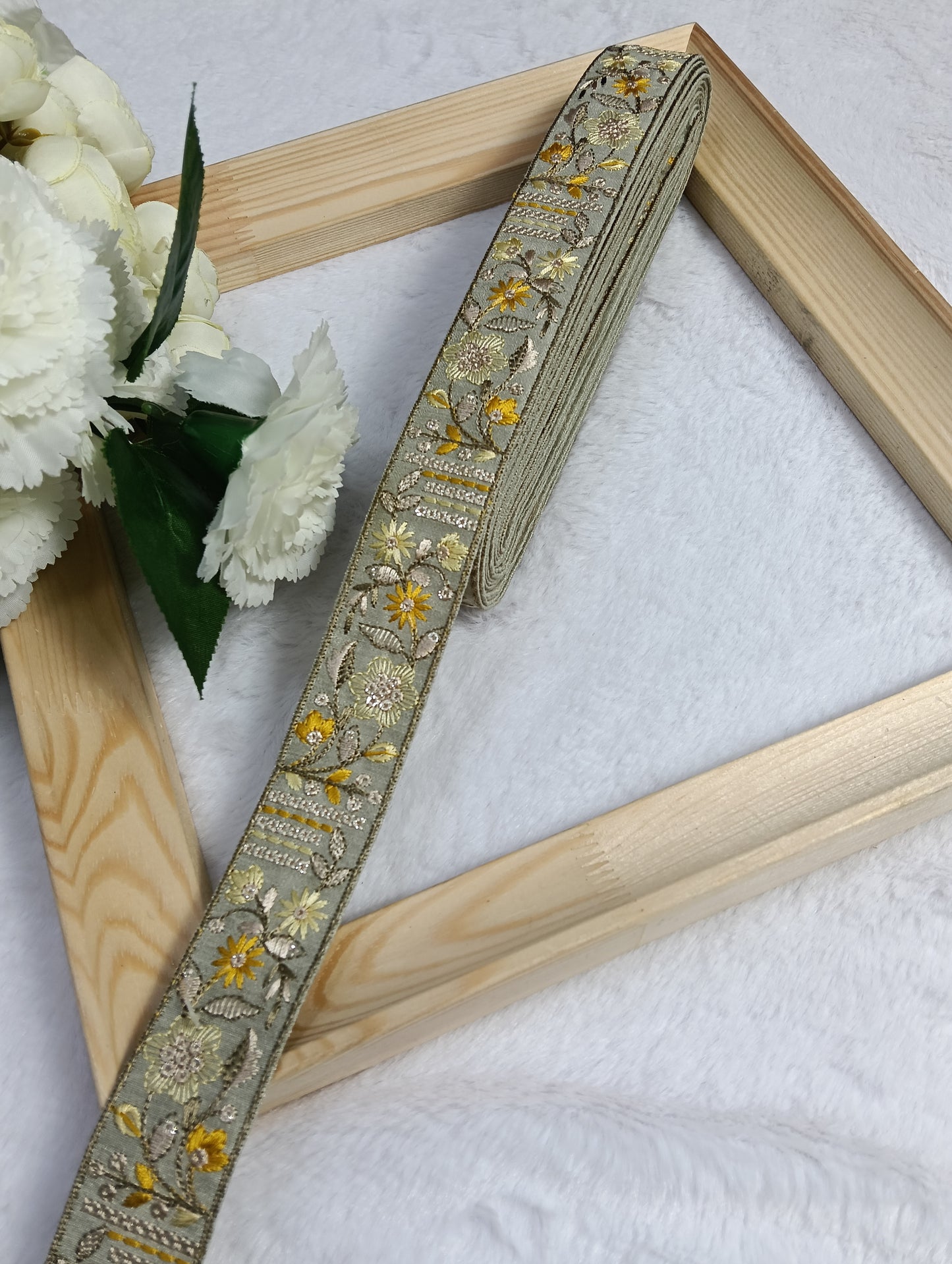 Embroidery Lace Jari Border JA14552