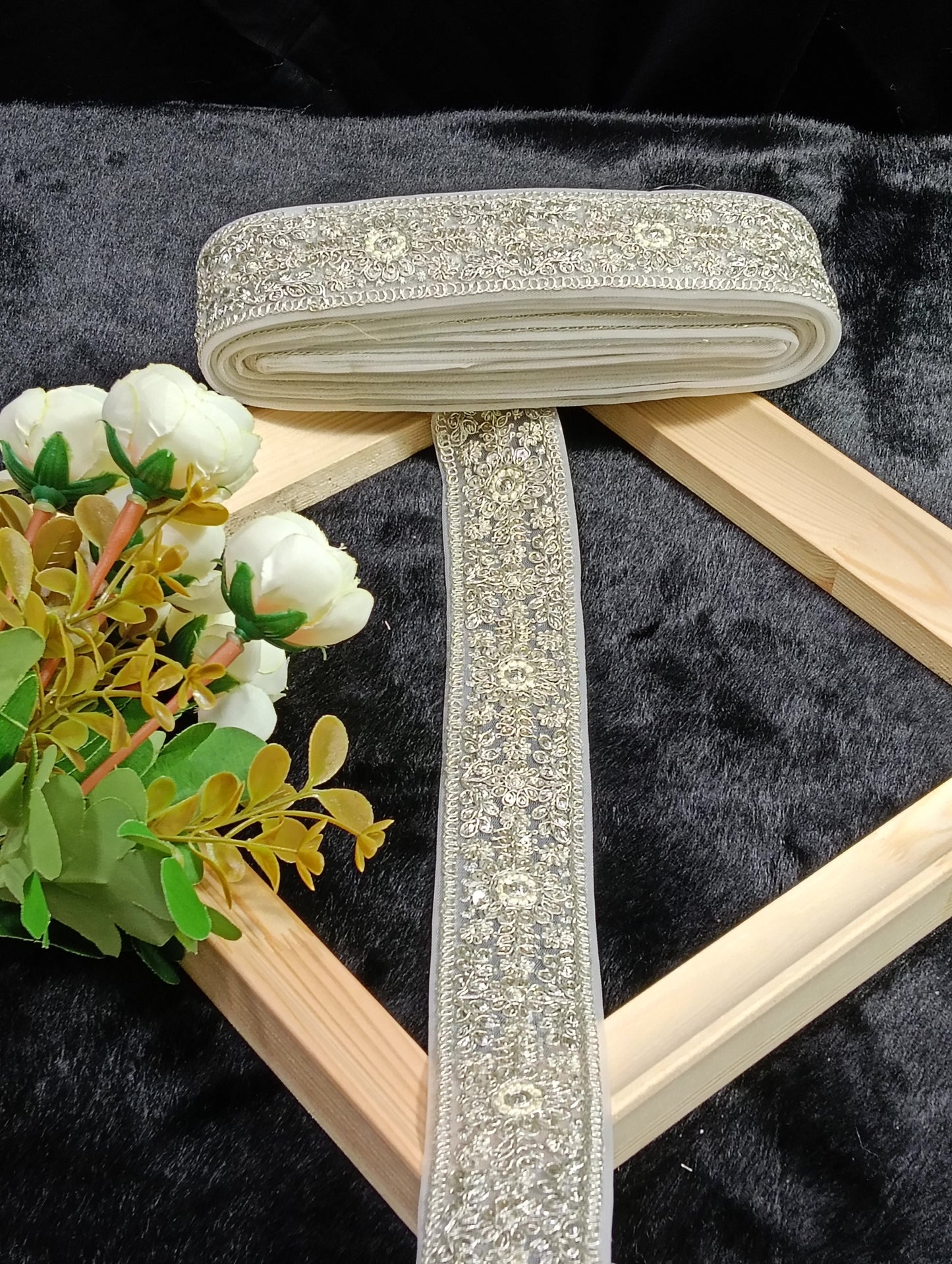 Embroidery Lace Jari Border JA14316