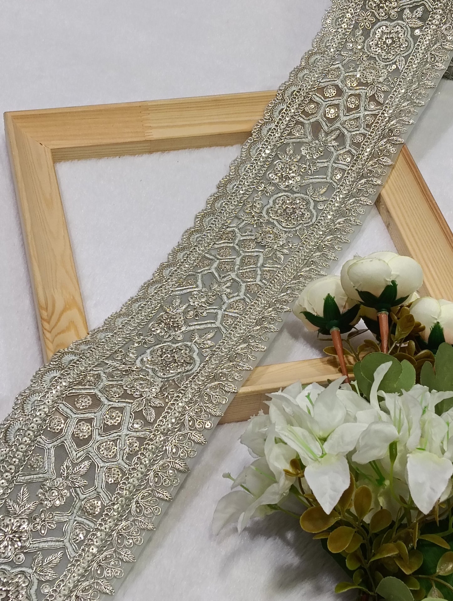 Embroidery Lace Jari Border JA14742