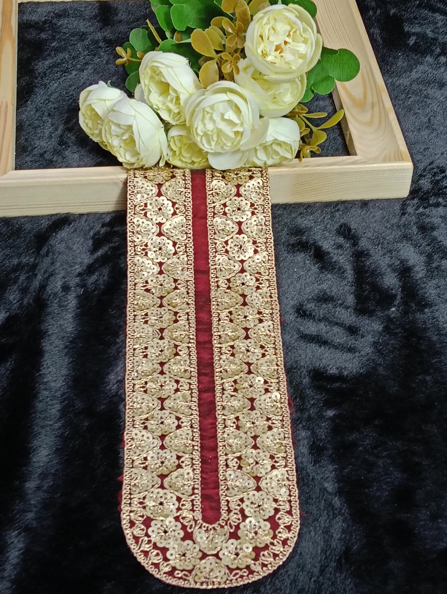 Embroidered Neck Patch Design NE813