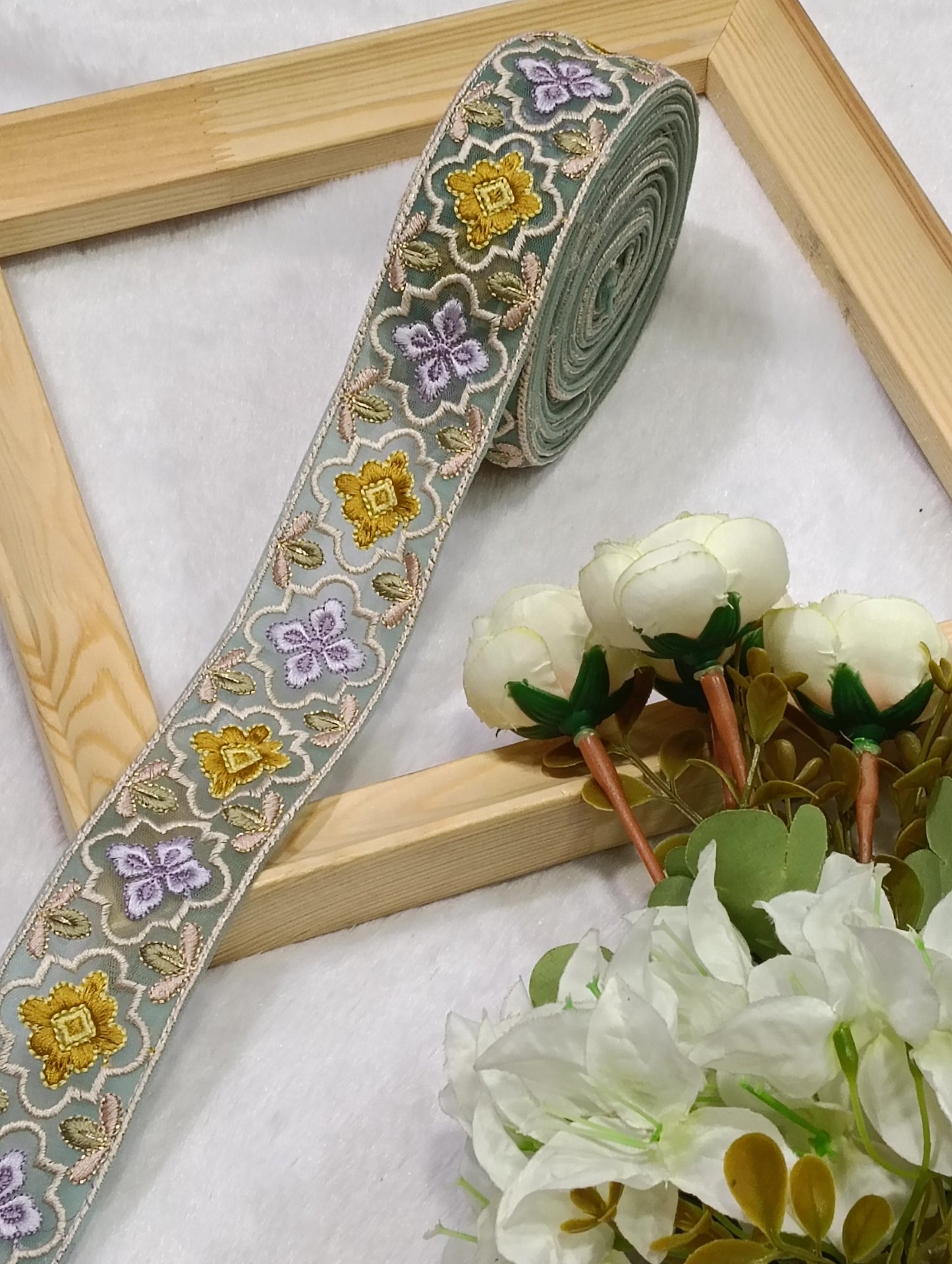 Embroidery Lace Jari Border JA14722