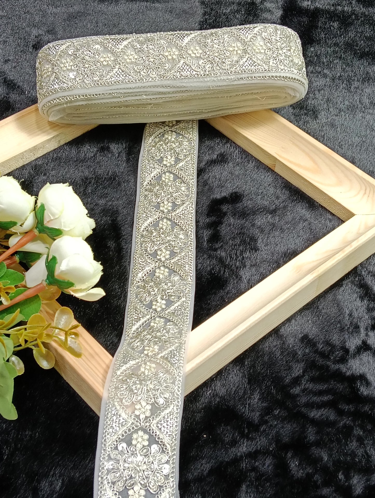 Embroidery Lace Jari Border JA14317