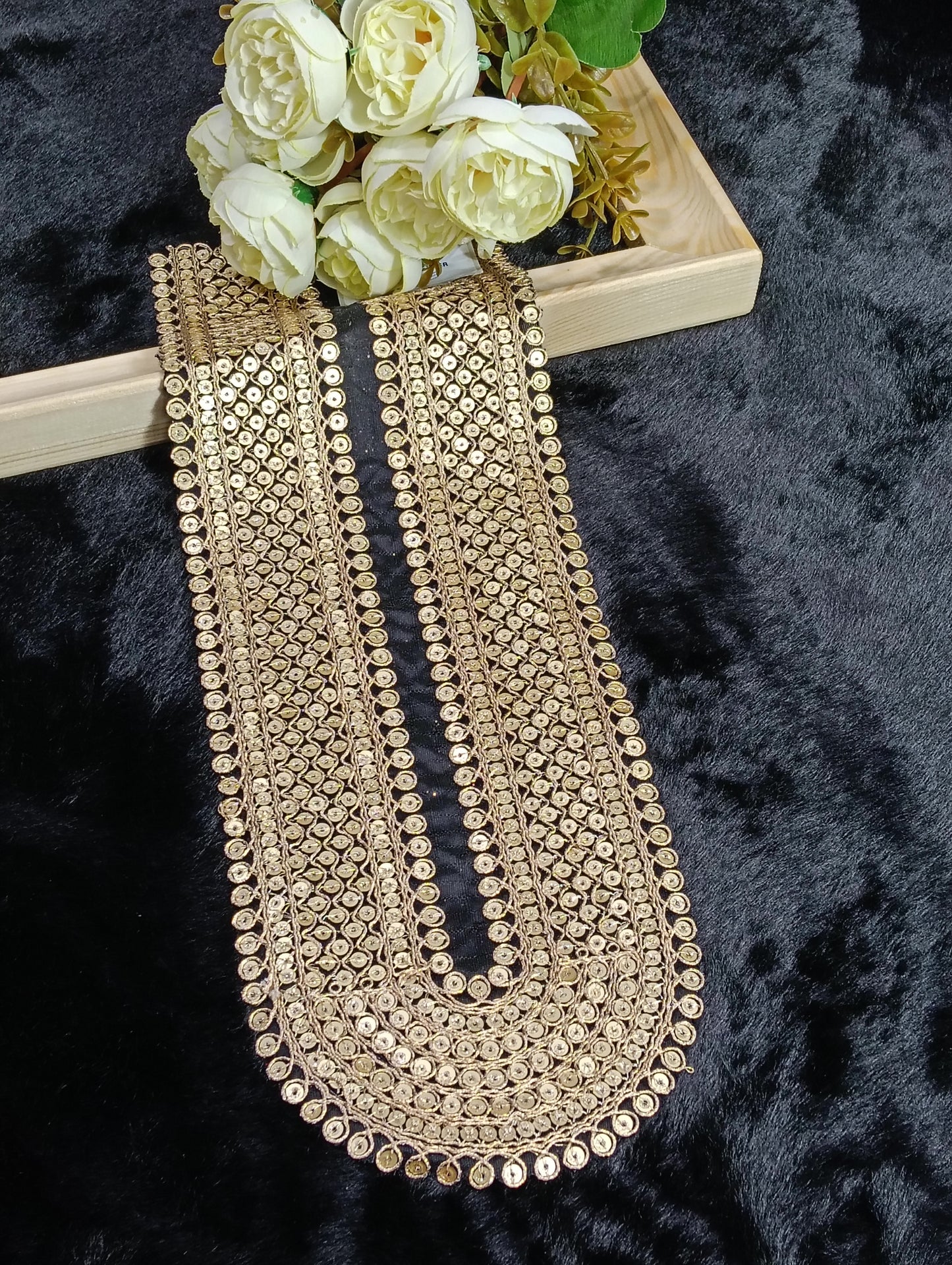 Embroidered Neck Patch Design NE815