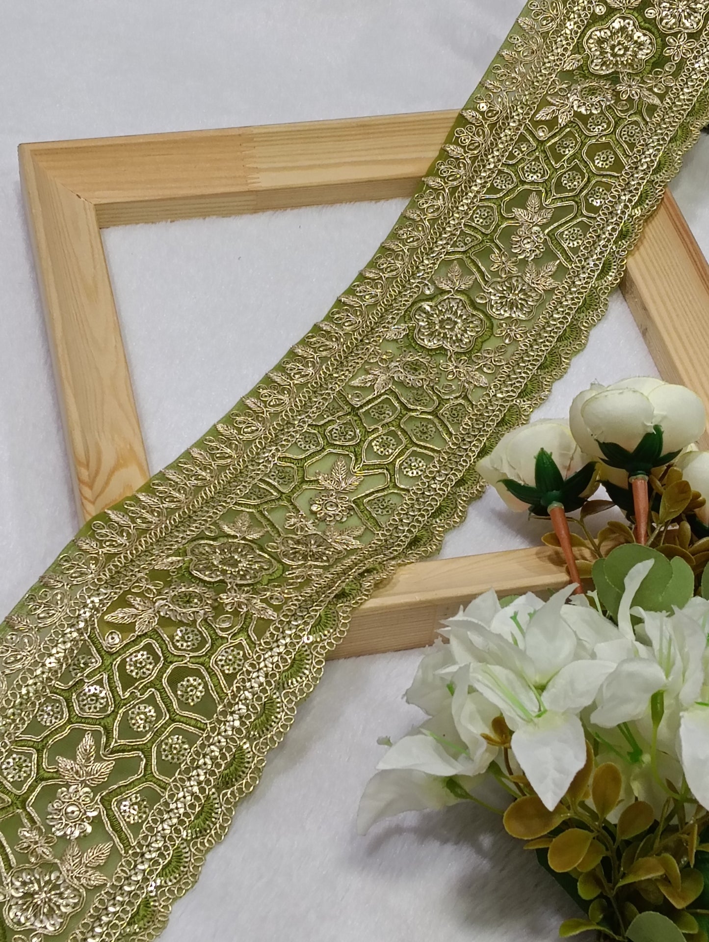 Embroidery Lace Jari Border JA14742