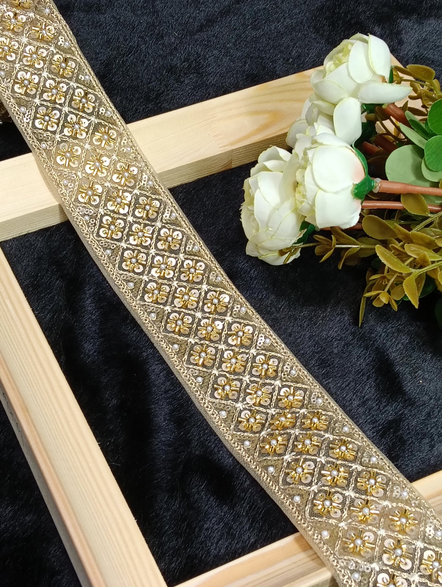 Machine Handwork Design – HA6073