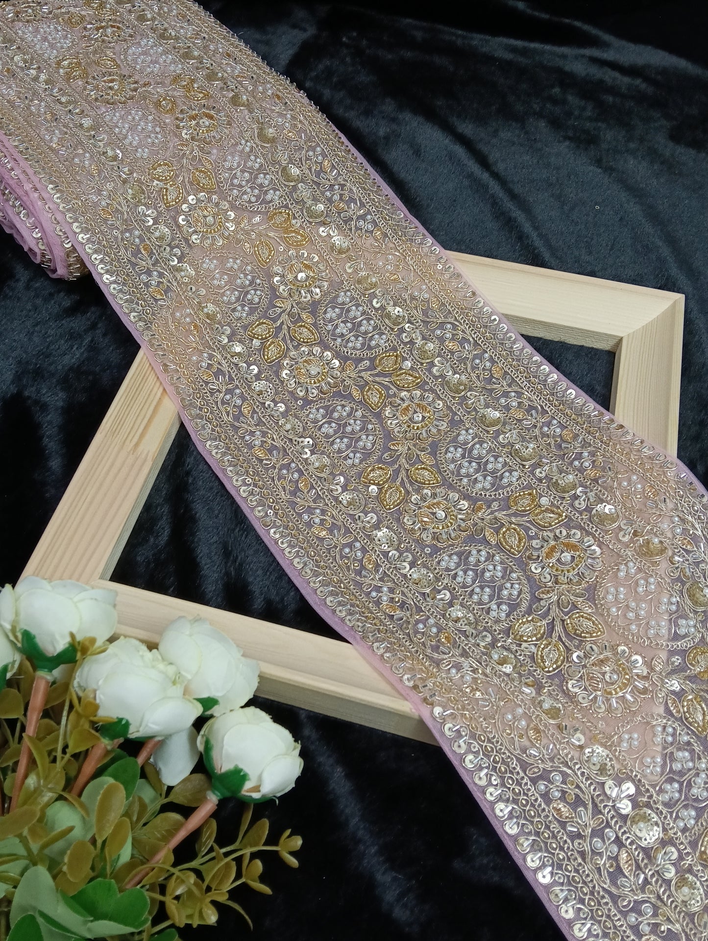 Machine Handwork Design – HA5868