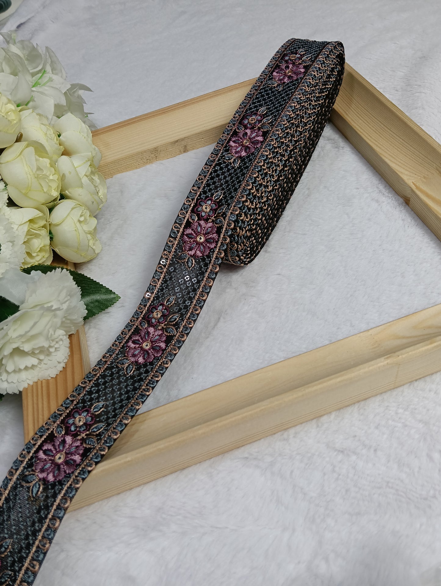 Embroidery Lace Jari Border JA14576