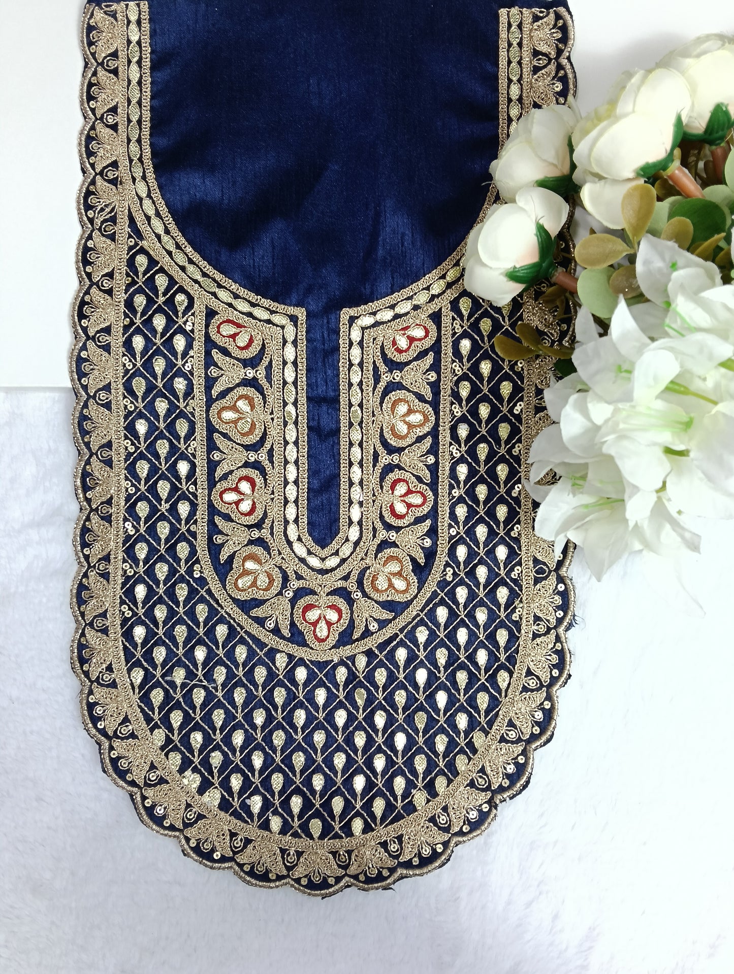Embroidered Neck Patch Design NE1308