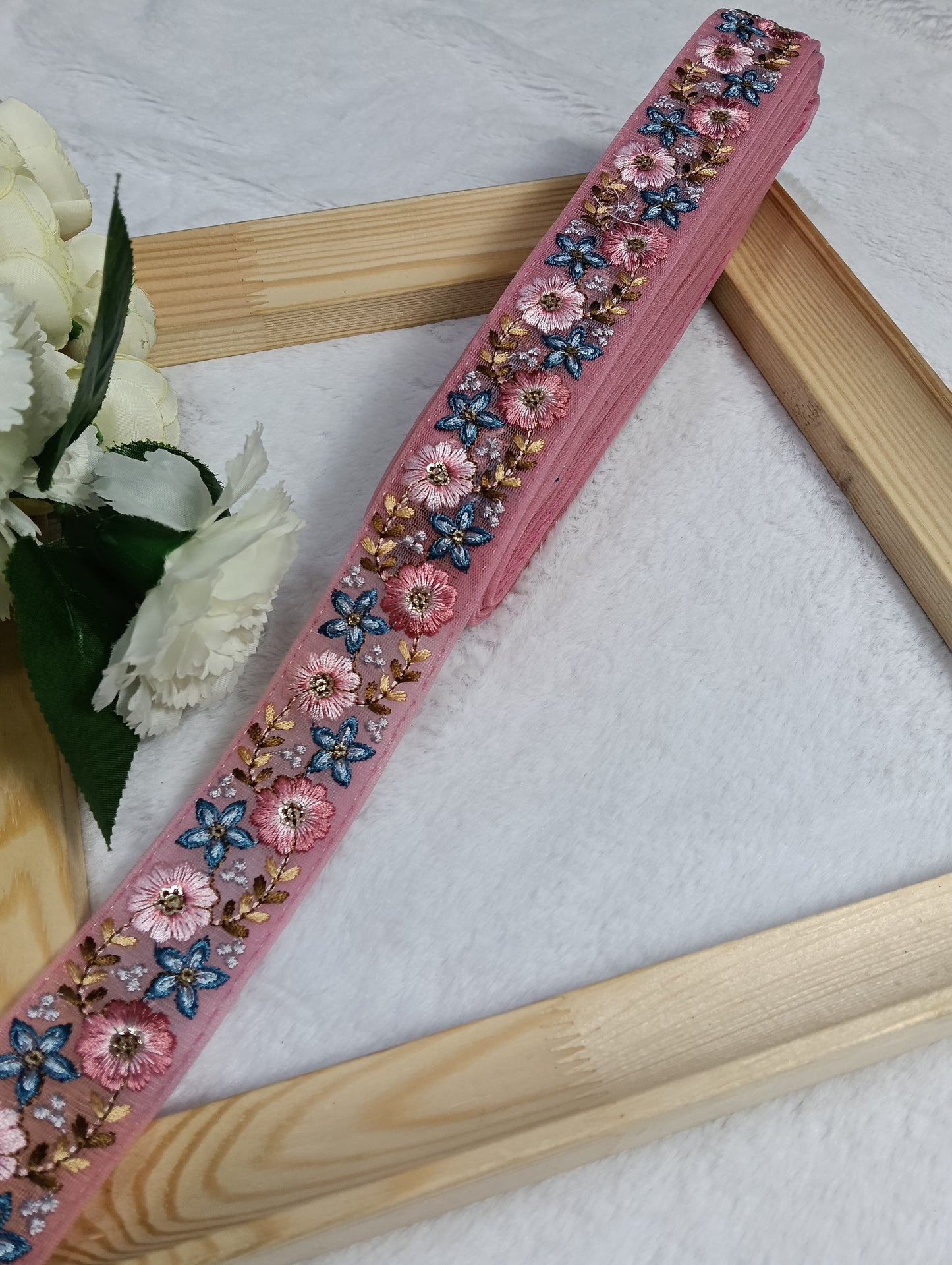 Embroidery Lace Jari Border JA14540