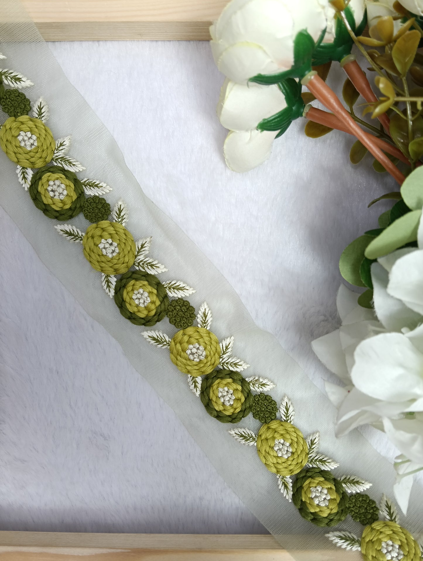Embroidery Lace Jari Border JA14695