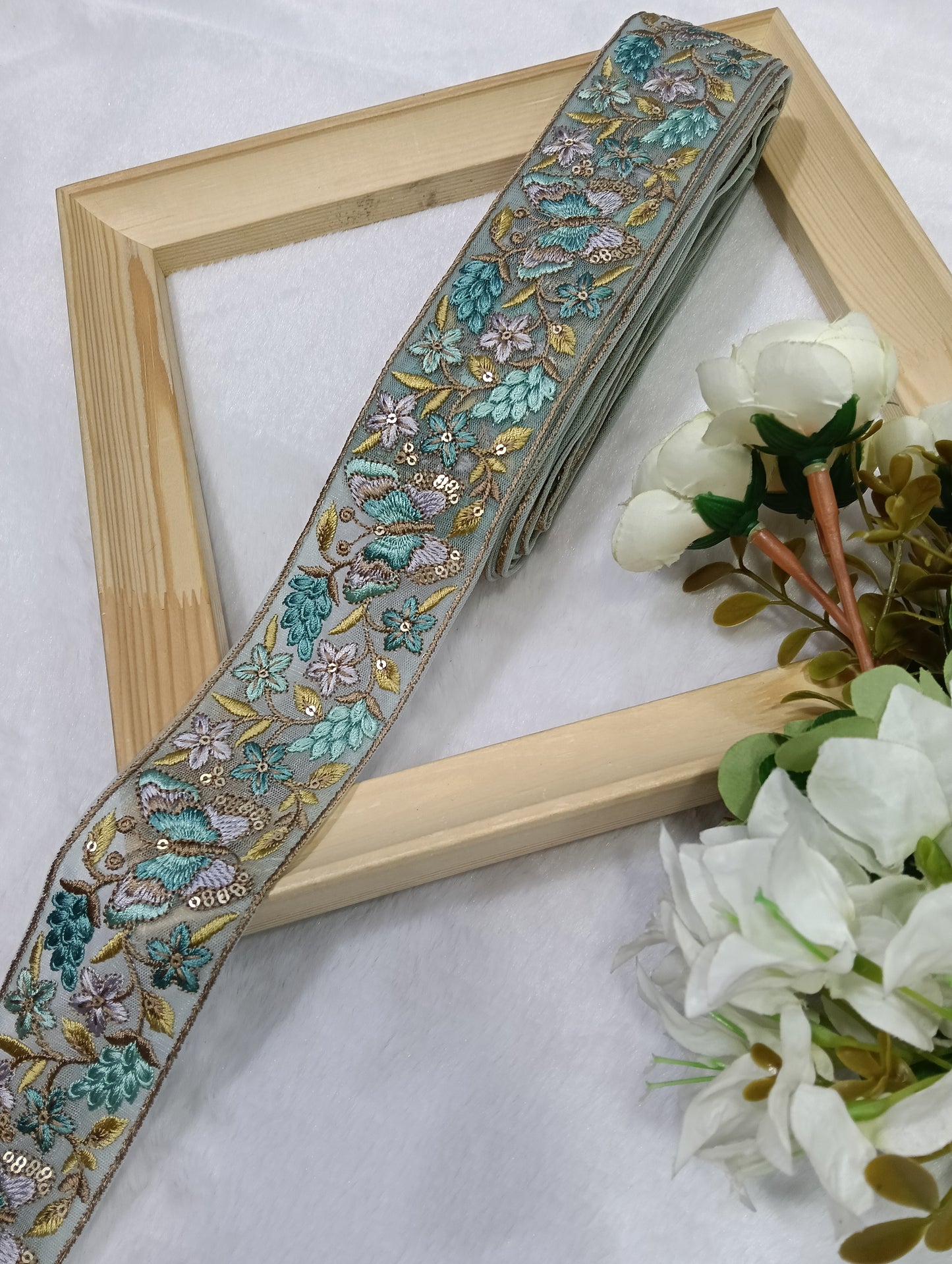 Embroidery Lace Jari Border JA14640