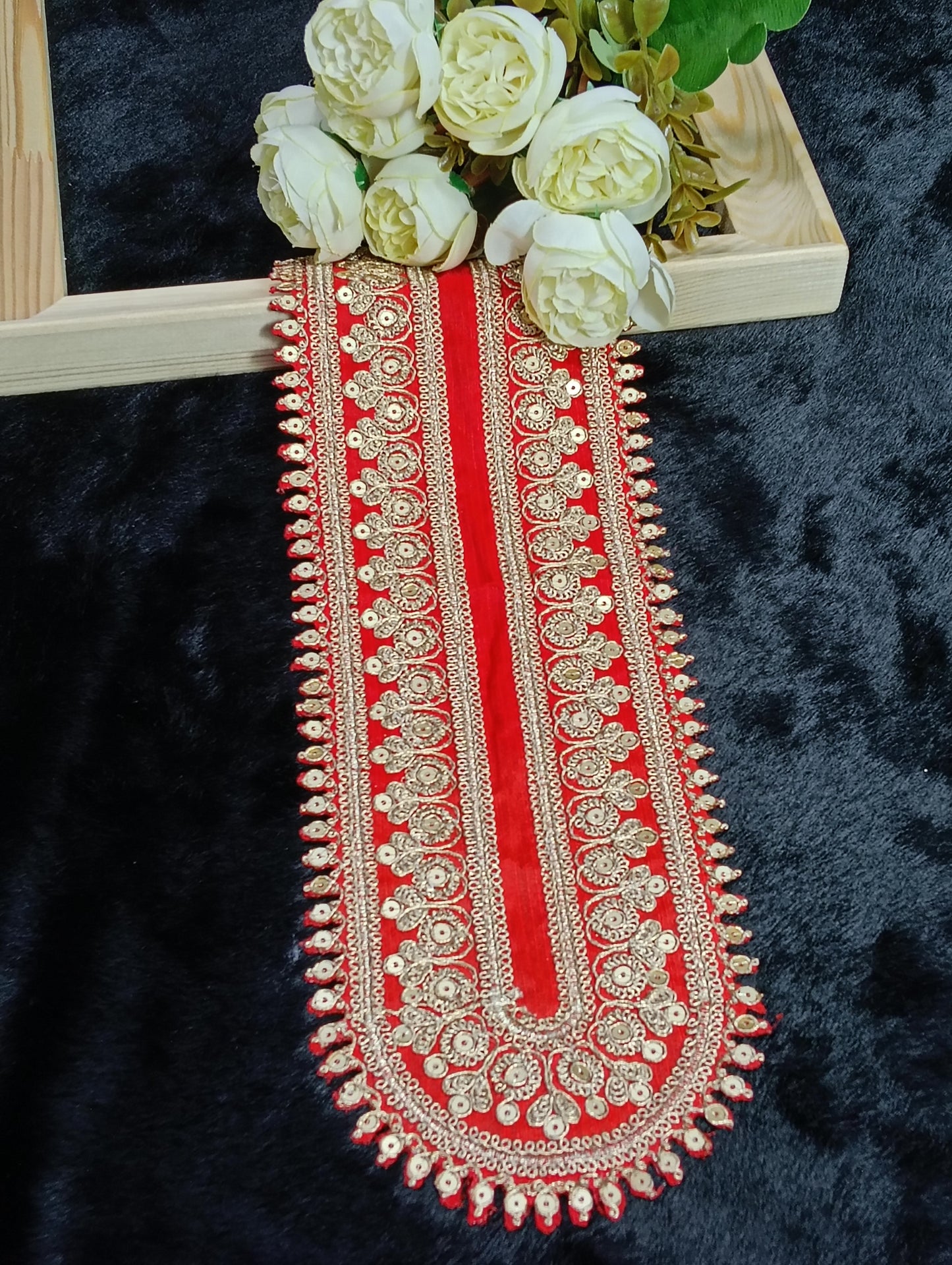 Embroidered Neck Patch Design NE334