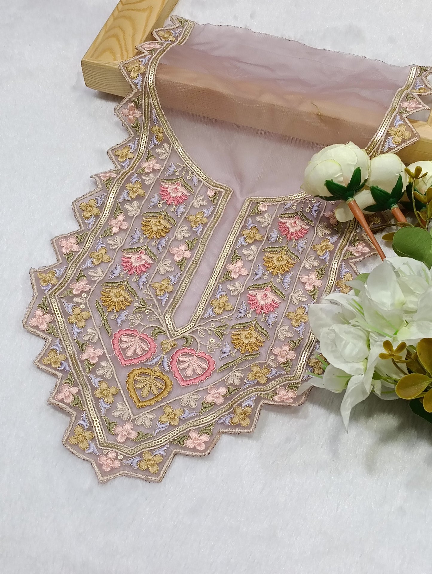Embroidered Neck Patch Design NE1383