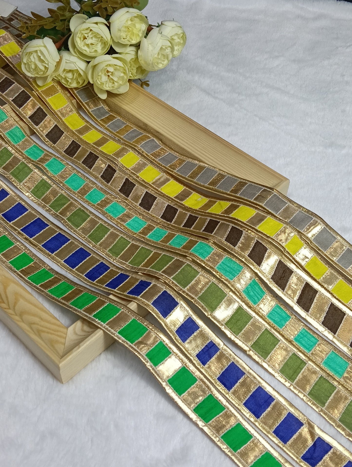 Traditional Gota Patti — Royal Rajasthani Edging GO811