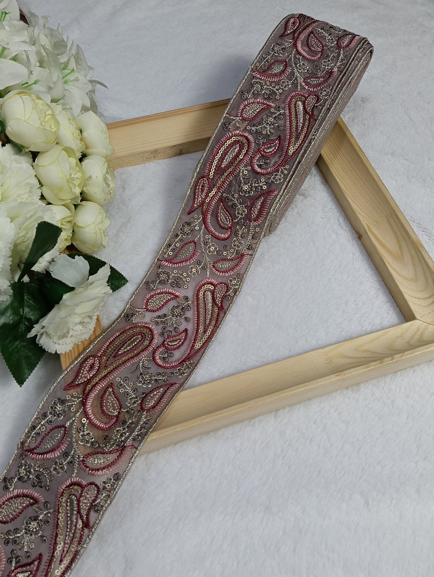 Embroidery Lace Jari Border JA14573