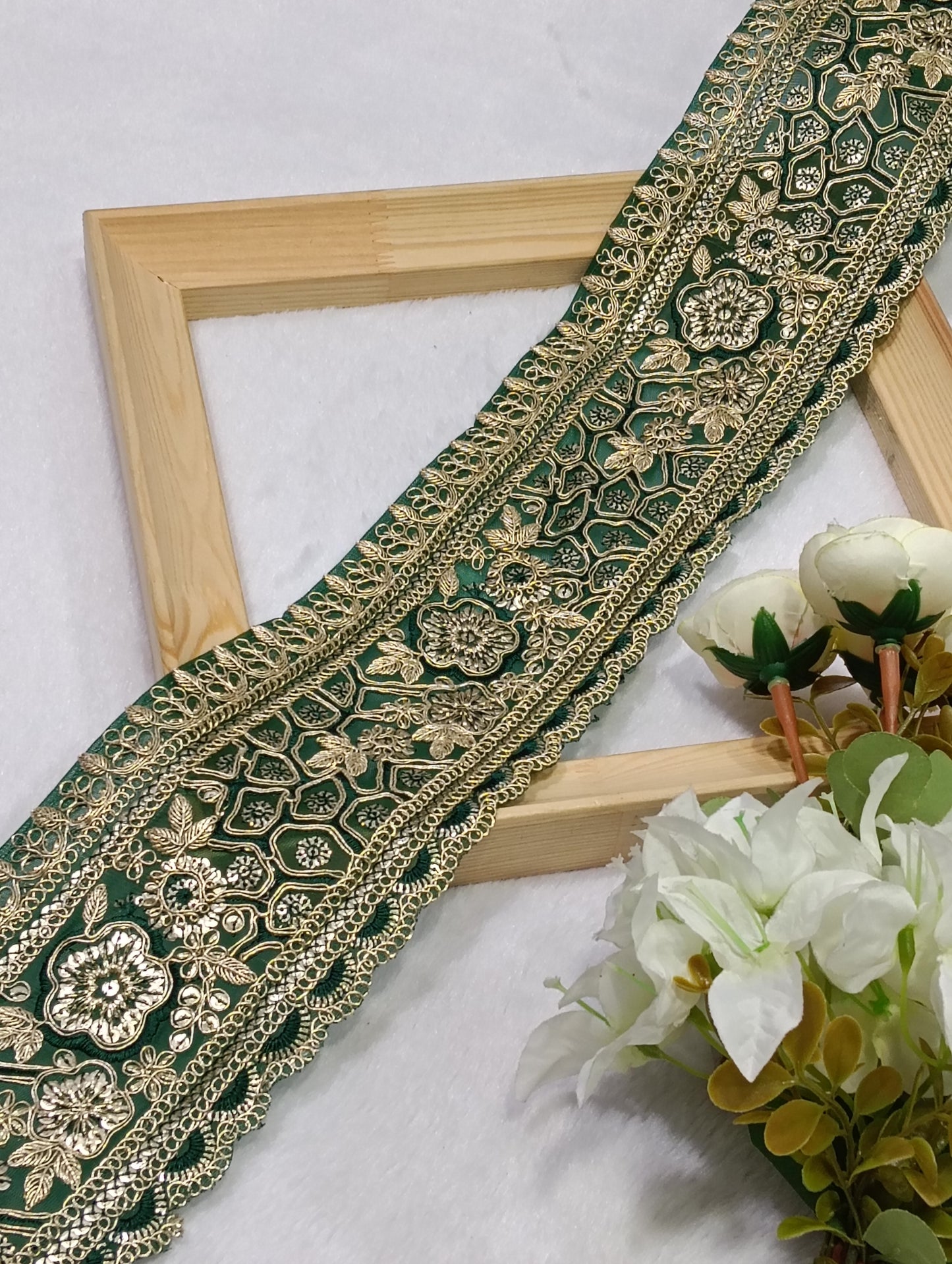 Embroidery Lace Jari Border JA14742