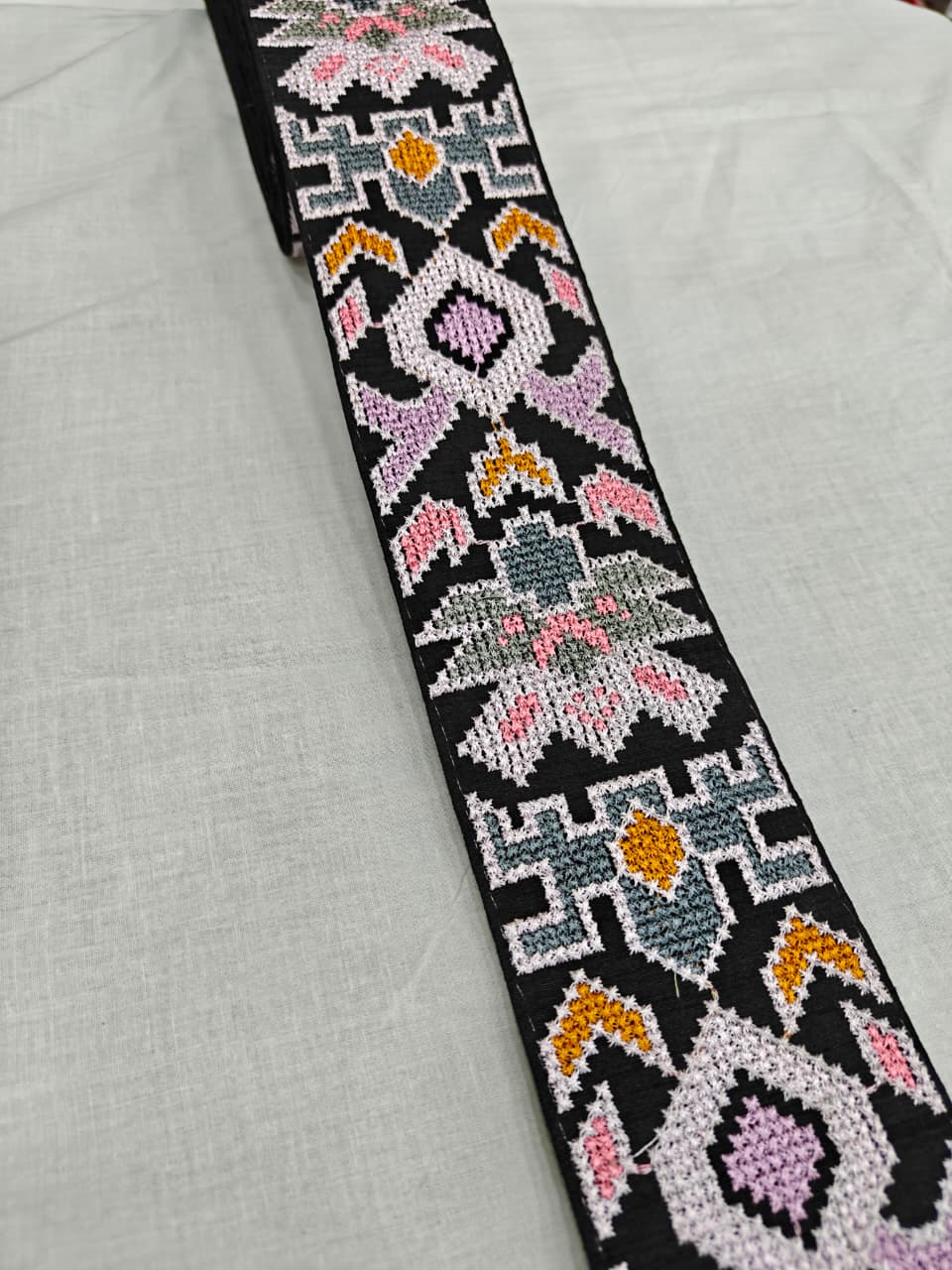 Embroidery Lace Jari Border JA14163