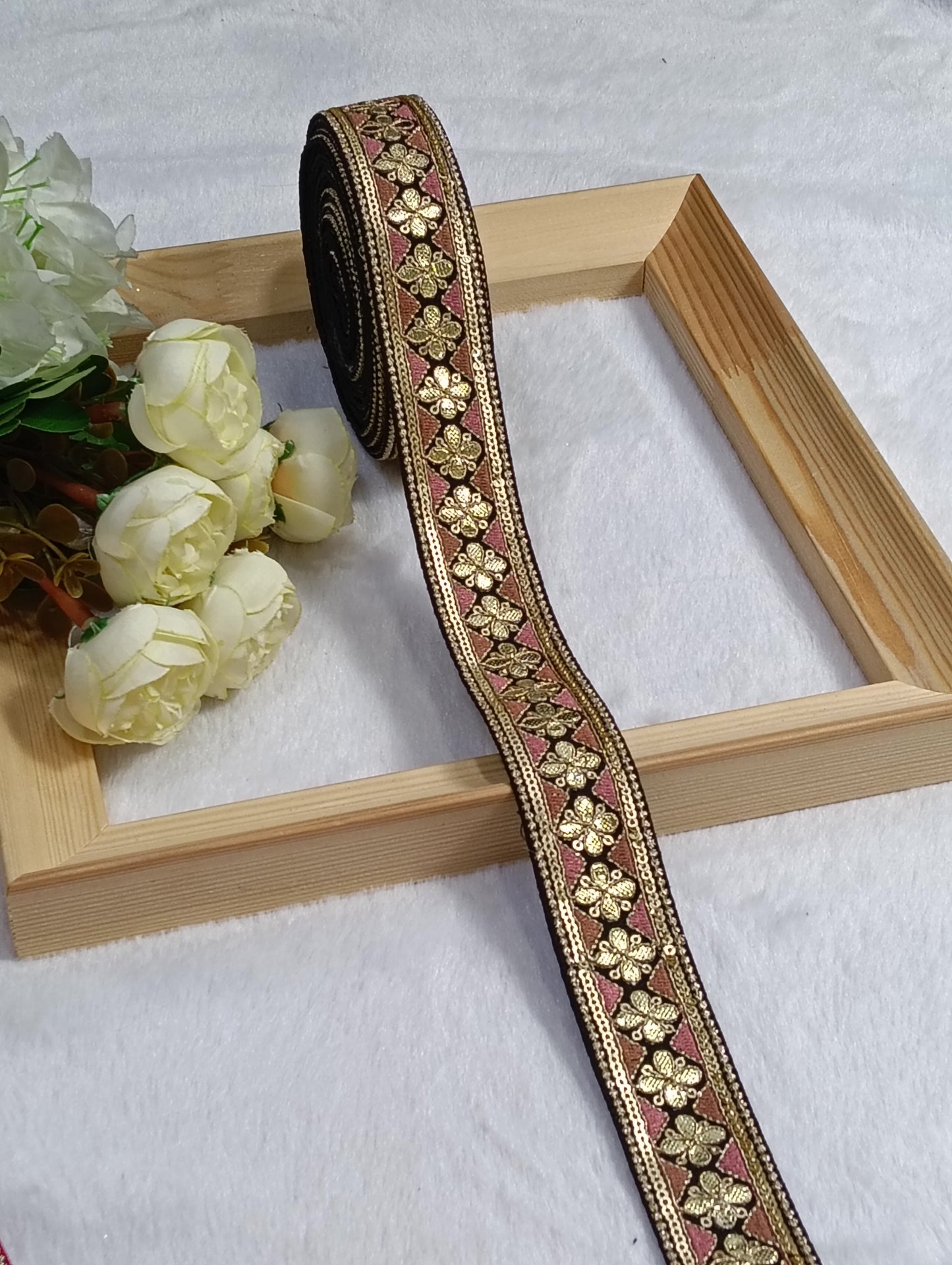 Traditional Gota Patti — Royal Rajasthani Edging JA14453