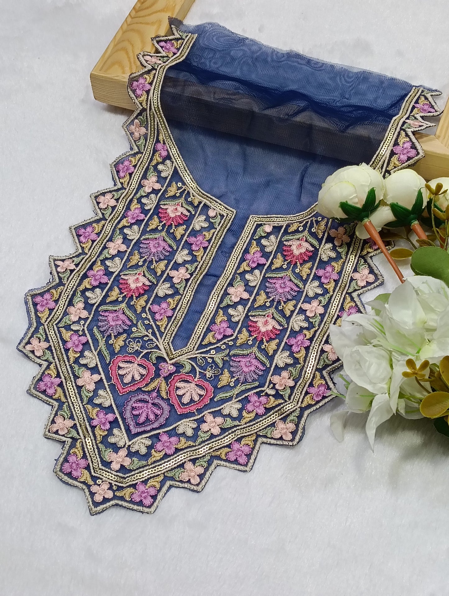 Embroidered Neck Patch Design NE1383